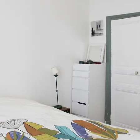 Διαμέρισμα Spacious And Bright Aparment Of 60 M *
