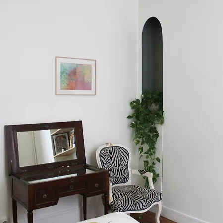 Spacious And Bright Aparment Of 60 M Διαμέρισμα